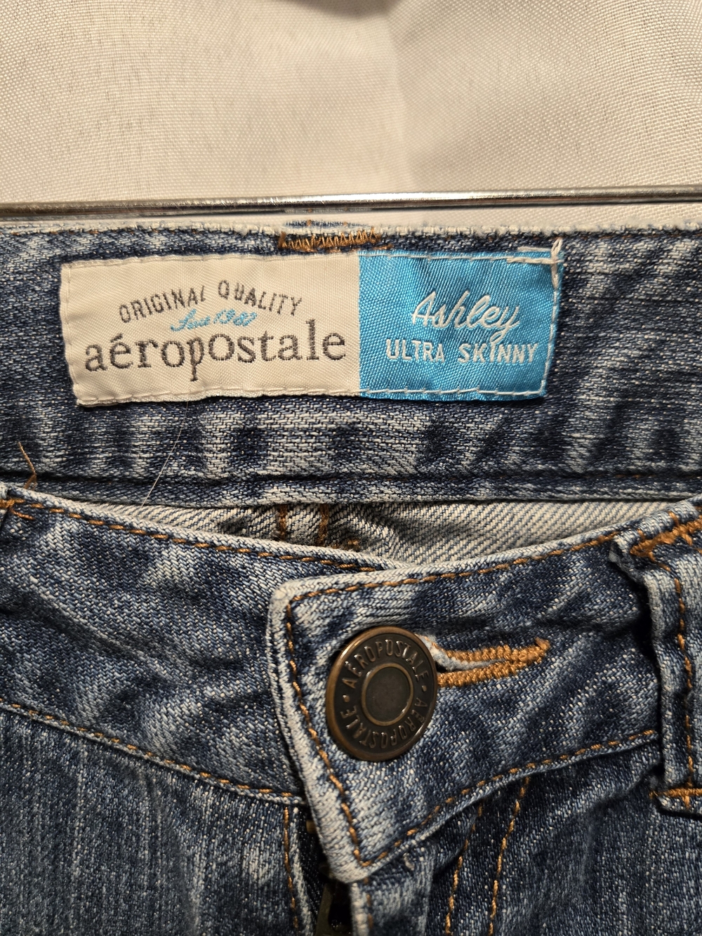 Aeropostale Ashley Ultra Skinny Women's Blue Jeans
